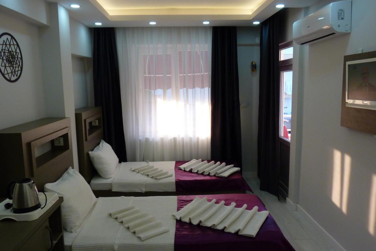 Konyaalti Hotel Antalia Esterno foto
